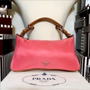 AUTHENTIC🌟BEAUTIFUL🌟PRADA🌸PINK HOBO BAG!